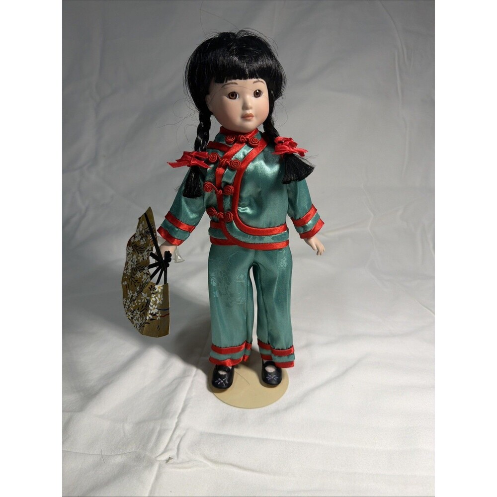 Vintage 1991 Hamilton Collection Porcelain Doll "Lian" 11" Tall Mint Condition